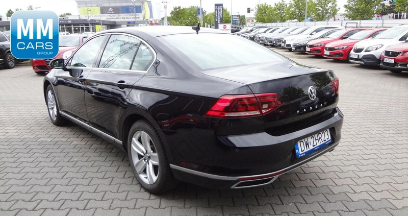 Volkswagen Passat cena 107850 przebieg: 74933, rok produkcji 2020 z Obrzycko małe 232